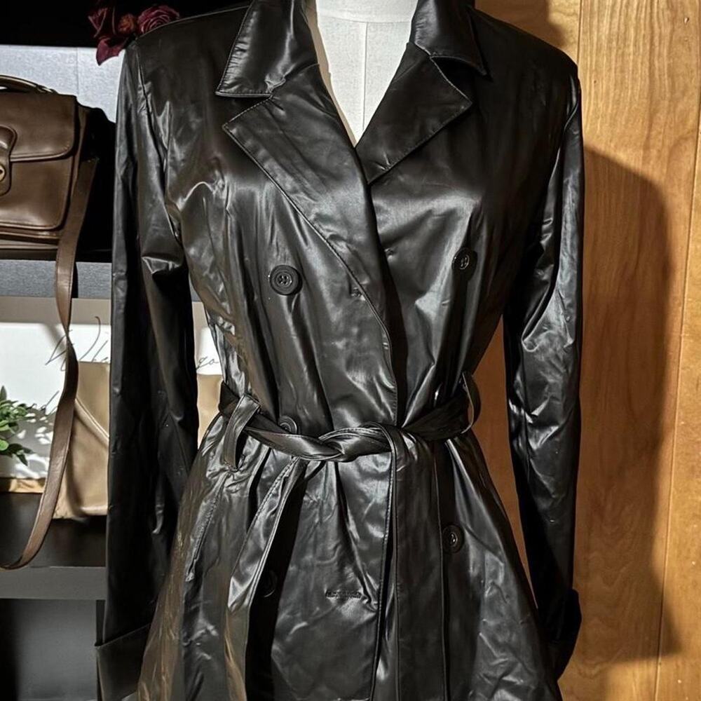 Vintage y2k outer edge black